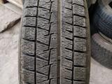 225/60R17 Bridgestone BLIZZAK REVO-GZ за 170 000 тг. в Алматы – фото 4