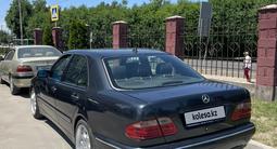 Mercedes-Benz E 320 1998 годаүшін4 500 000 тг. в Алматы – фото 2