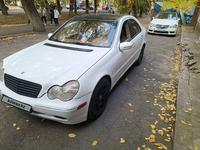 Mercedes-Benz C 320 2003 годаfor4 800 000 тг. в Алматы