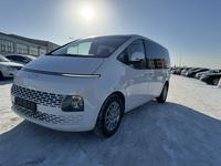 Hyundai Staria 2023 года за 17 770 000 тг. в Астана