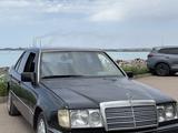 Mercedes-Benz E 280 1993 годаүшін1 700 000 тг. в Караганда