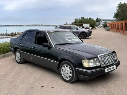 Mercedes-Benz E 280 1993 года за 1 700 000 тг. в Караганда – фото 21