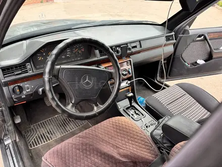 Mercedes-Benz E 280 1993 года за 1 700 000 тг. в Караганда – фото 8