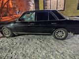 Mercedes-Benz E 300 1981 годаfor5 000 000 тг. в Сатпаев – фото 5