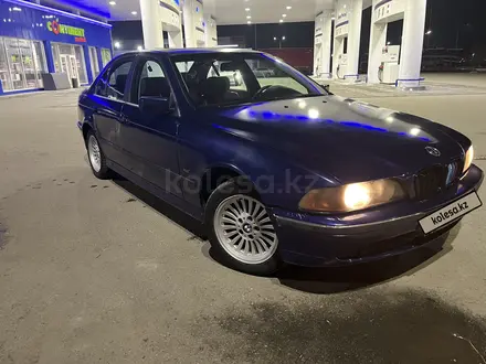 BMW 528 1998 года за 1 900 000 тг. в Усть-Каменогорск