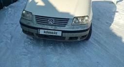 Volkswagen Sharan 2000 годаfor2 750 000 тг. в Актобе