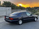 Mercedes-Benz E 320 1999 года за 2 750 000 тг. в Алматы – фото 4