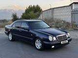 Mercedes-Benz E 320 1999 года за 2 750 000 тг. в Алматы – фото 3