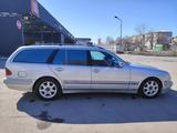 Mercedes-Benz E 240 2000 годаfor4 000 000 тг. в Талдыкорган – фото 3