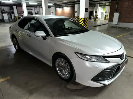 Toyota Camry 2020 года за 14 700 000 тг. в Астана – фото 3