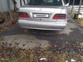 Mercedes-Benz E 240 2000 года за 3 500 000 тг. в Алматы – фото 5