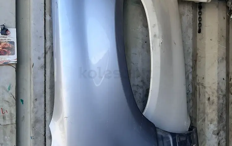 Крыло для Lexus RX 300 за 40 000 тг. в Алматы