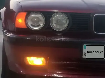 BMW 525 1991 года за 1 200 000 тг. в Туркестан – фото 2