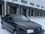 Volkswagen Vento 1993 года за 1 200 000 тг. в Караганда