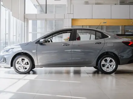 Chevrolet Onix Premier 2 2023 года за 7 290 000 тг. в Алматы – фото 4