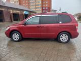 Kia Carnival 2011 года за 7 100 000 тг. в Кокшетау – фото 2