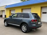 Volkswagen Touareg 2007 года за 5 000 000 тг. в Костанай – фото 4