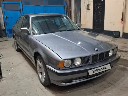 BMW 325 1991 года за 2 000 000 тг. в Шымкент