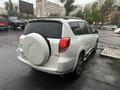 Toyota RAV4 2007 года за 6 000 000 тг. в Алматы – фото 2