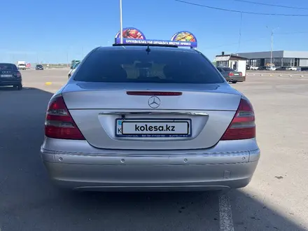 Mercedes-Benz E 240 2003 года за 5 200 000 тг. в Караганда – фото 13