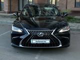 Lexus ES 250 2024 года за 23 000 000 тг. в Актобе – фото 2