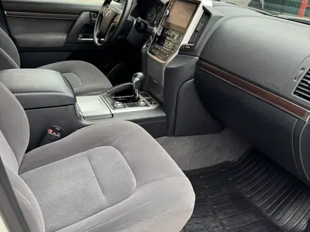 Toyota Land Cruiser 2020 года за 33 500 000 тг. в Актобе – фото 14