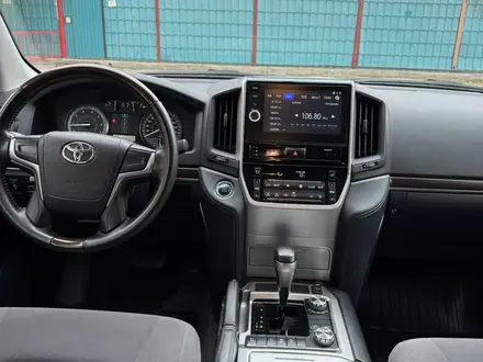 Toyota Land Cruiser 2020 года за 33 500 000 тг. в Актобе – фото 17