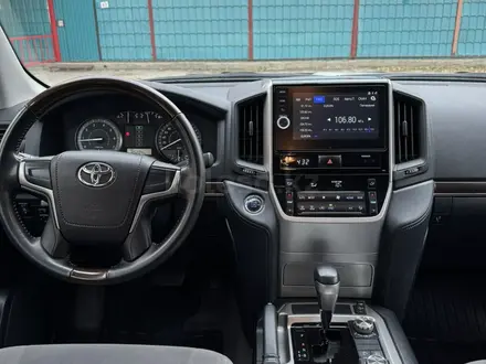 Toyota Land Cruiser 2020 года за 33 500 000 тг. в Актобе – фото 18
