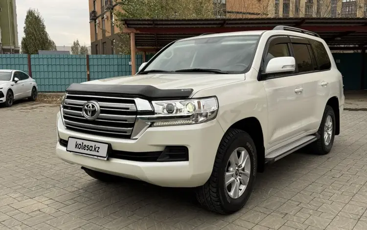 Toyota Land Cruiser 2020 года за 33 500 000 тг. в Актобе