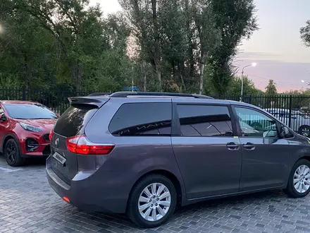 Toyota Sienna 2015 года за 14 500 000 тг. в Алматы – фото 2