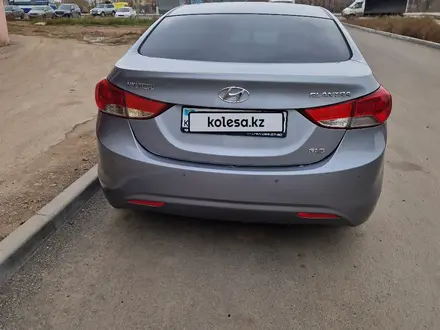 Hyundai Elantra 2013 года за 6 000 000 тг. в Караганда – фото 2