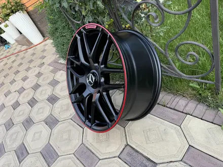 Оригинальные диски R20 AMG на Mercedes W 222 S-Classe Мерседес за 825 000 тг. в Алматы – фото 3
