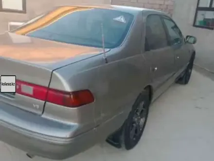 Toyota Camry 1997 года за 2 700 000 тг. в Жанаозен – фото 3