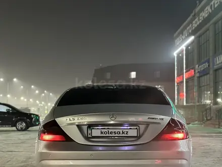 Mercedes-Benz CLS 350 2004 года за 7 500 000 тг. в Астана – фото 5