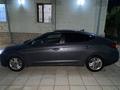 Hyundai Elantra 2019 годаfor7 800 000 тг. в Алматы – фото 2