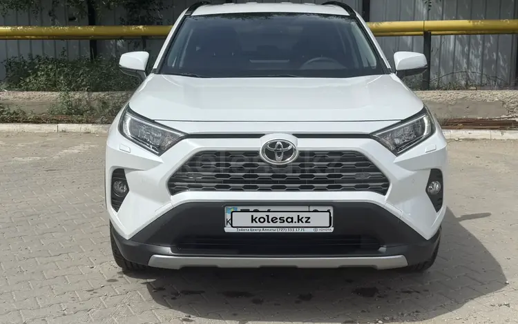 Toyota RAV4 2020 годаүшін16 500 000 тг. в Актобе