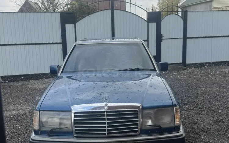 Mercedes-Benz E 220 1989 года за 1 800 000 тг. в Актобе