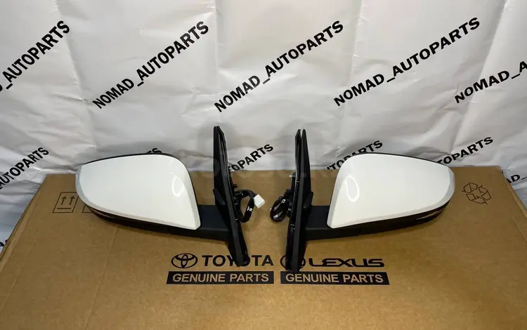 Зеркало боковое на Toyota 4Runner за 45 000 тг. в Алматы