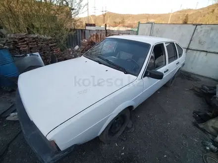 Volkswagen Passat 1984 года за 200 000 тг. в Усть-Каменогорск – фото 2