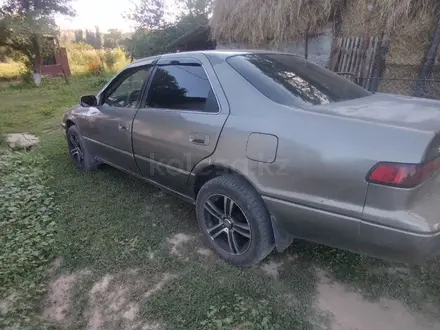 Toyota Camry 1998 года за 2 800 000 тг. в Талдыкорган – фото 4