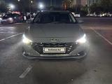 Hyundai Elantra 2022 года за 8 700 000 тг. в Алматы – фото 2