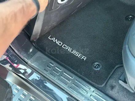 Toyota Land Cruiser Prado 2025 года за 27 850 000 тг. в Астана – фото 33