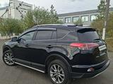 Toyota RAV4 2019 годаүшін12 999 999 тг. в Петропавловск – фото 5