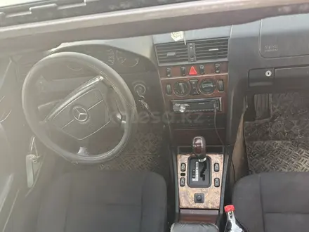 Mercedes-Benz C 280 1996 года за 2 100 000 тг. в Алматы – фото 6