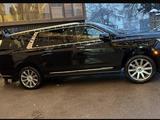 Cadillac Escalade 2022 года за 48 000 000 тг. в Алматы – фото 4