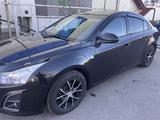 Chevrolet Cruze 2012 года за 3 900 000 тг. в Костанай – фото 2