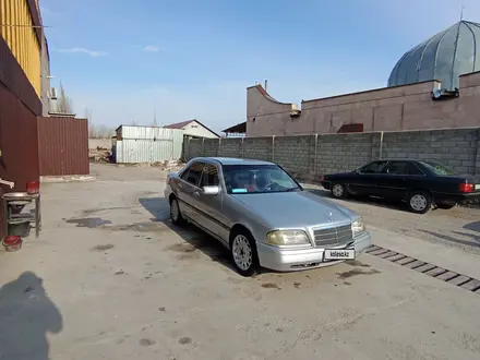 Mercedes-Benz C 280 1996 года за 1 900 000 тг. в Жаркент – фото 9