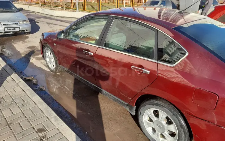 Nissan Teana 2004 года за 1 600 000 тг. в Астана