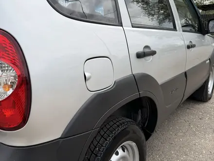 Chevrolet Niva 2014 года за 3 780 000 тг. в Алматы – фото 13