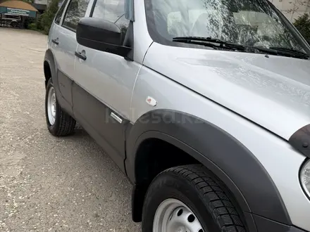 Chevrolet Niva 2014 года за 3 780 000 тг. в Алматы – фото 20